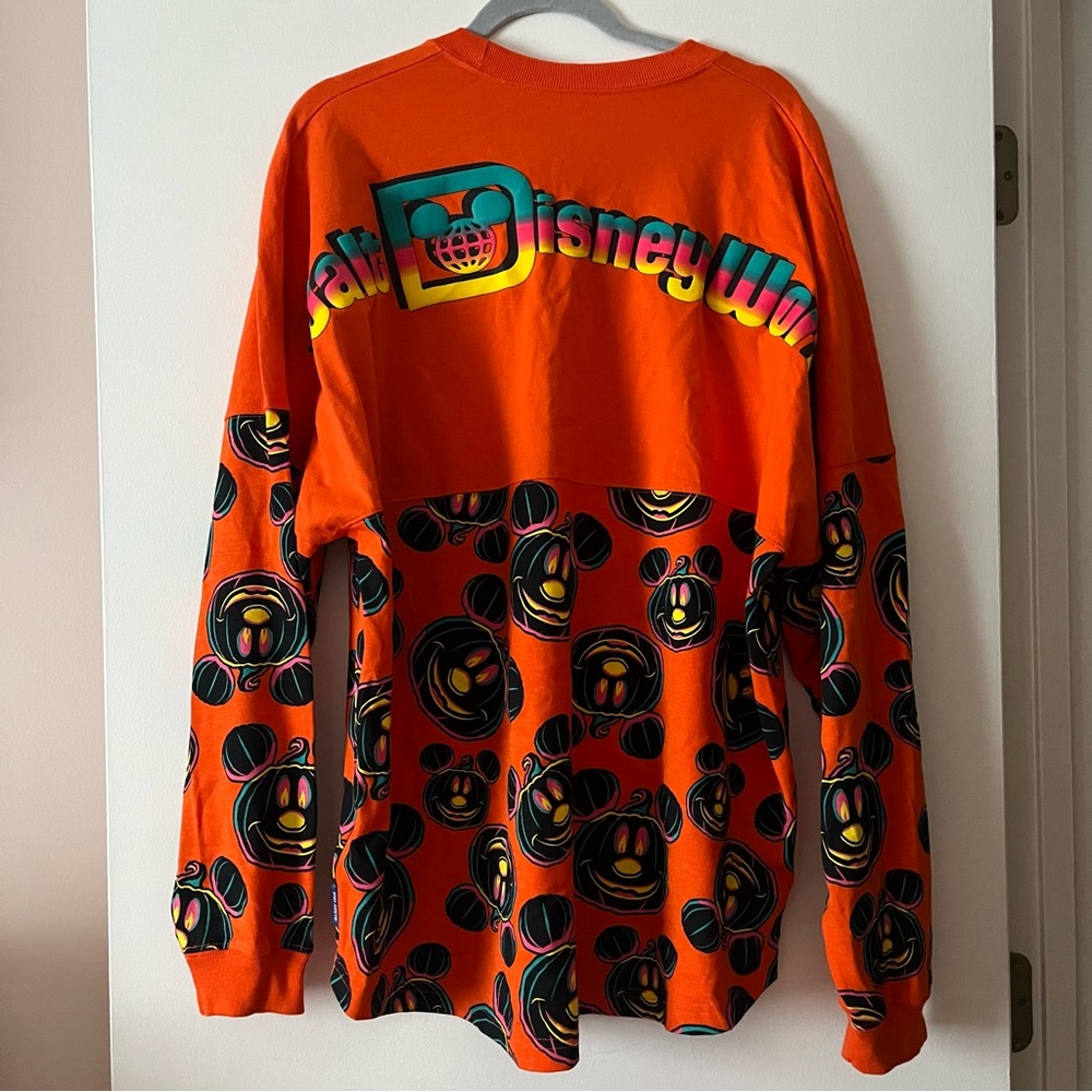 Walt Disney World 2023 Halloween Spirit Jersey Size XL - Picture 2 of 4